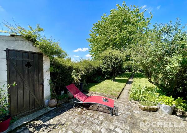 MAISON AVEC JARDIN ET GARAGE