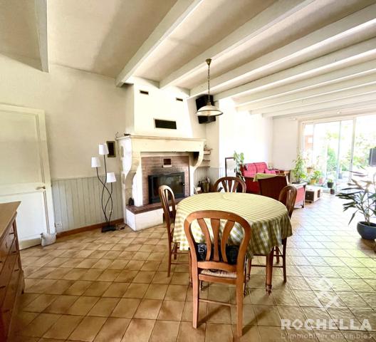 MAISON AVEC JARDIN ET GARAGE