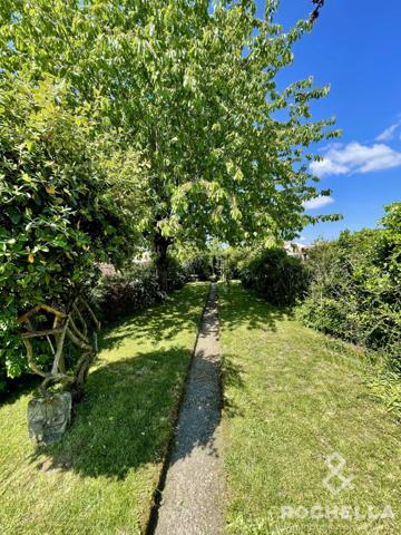 MAISON AVEC JARDIN ET GARAGE