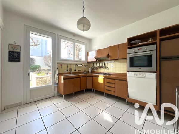 Maison à vendre 7 pièces 196,93 m² Saint-Étienne