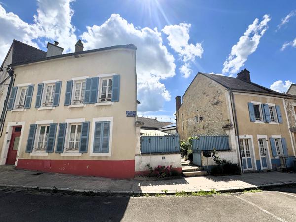 Maison 10 pièces - 280 m² Exclusivité efficity