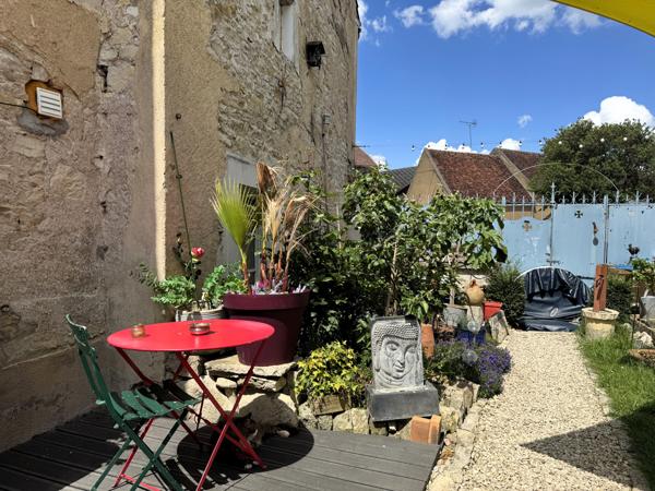 Maison 10 pièces - 280 m² Exclusivité efficity