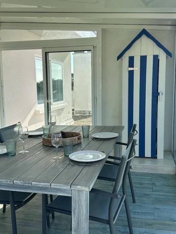 SAINT-PALAIS-SUR-MER, APPARTEMENT AVEC ROOFTOP ET APERÇU MER