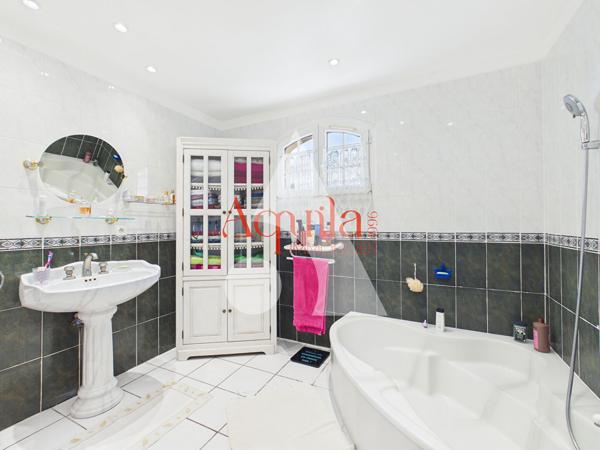 Maison 7 pièces 188 m2