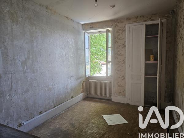Immeuble à vendre 110 m² Génelard