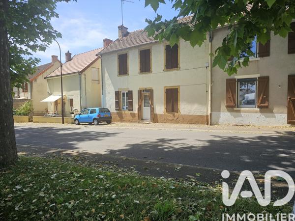 Immeuble à vendre 110 m² Génelard