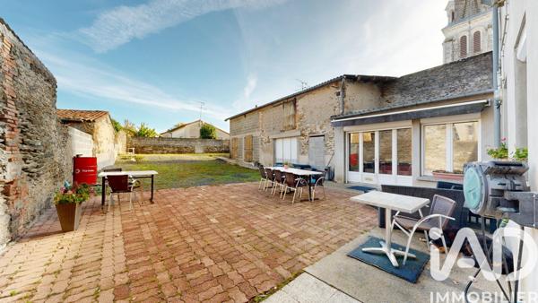 Immeuble à vendre 203 m² Bégrolles-en-Mauges