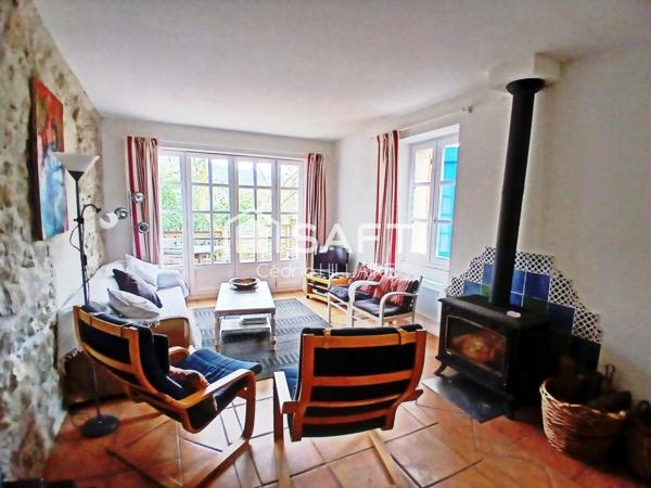 Maison entièrement rénovée avec cave et jardin