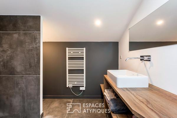 Maison d’architecte avec jardin et piscine