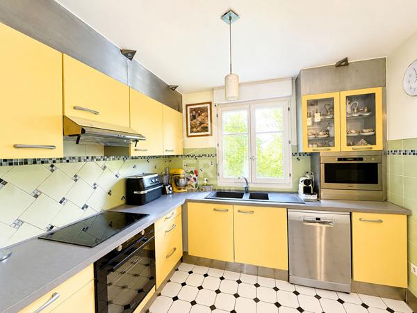 Maison  T4 Combs La Ville 88 m2