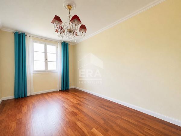 Maison  T4 Combs La Ville 88 m2