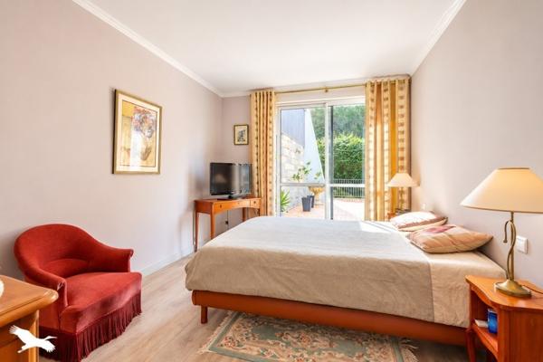 Maison à vendre 549 928 € Landerneau 7 p 165 m² DPE D