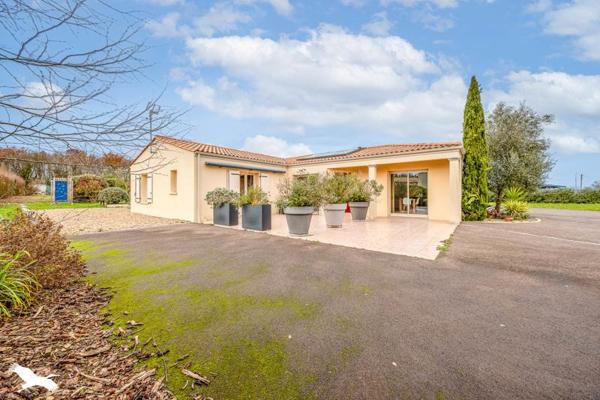 Maison à vendre |  Mauzé-sur-le-Mignon |  6 pièces | 148 m²