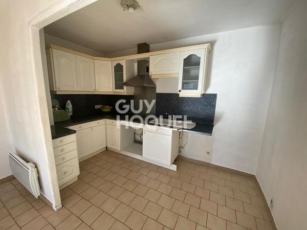 NARBONNE : appartement F3 (57.80 m²) en location
