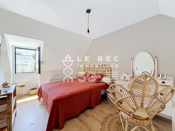 EXCLUSIVITÉ LOCMIQUÉLIC : Maison individuelle rénovée avec soin