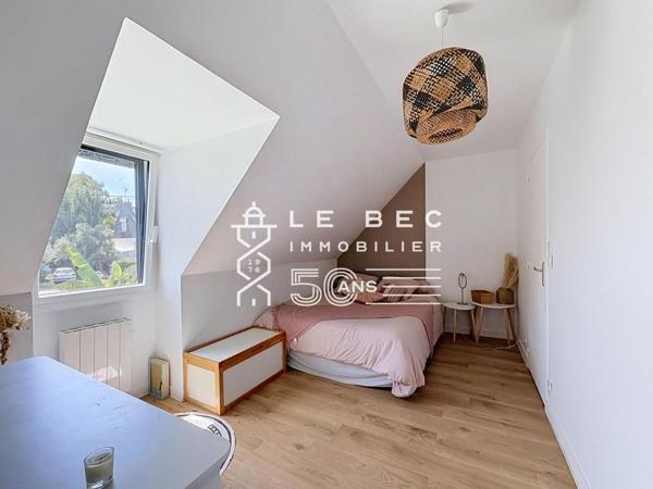 EXCLUSIVITÉ LOCMIQUÉLIC : Maison individuelle rénovée avec soin