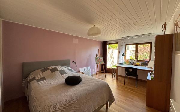 Maison à vendre    5 pièces •  Bourg-de-Péage