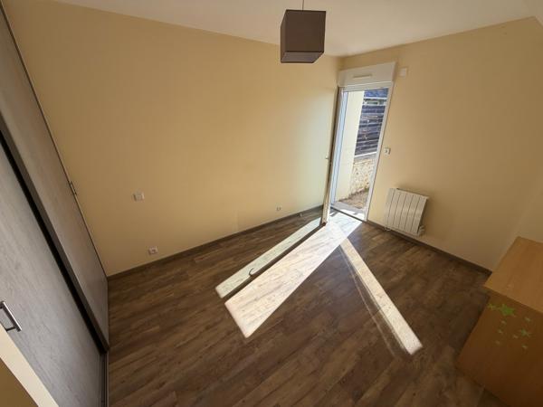 MAISON PLAIN-PIED MEUBLÉE - 3 CHAMBRES