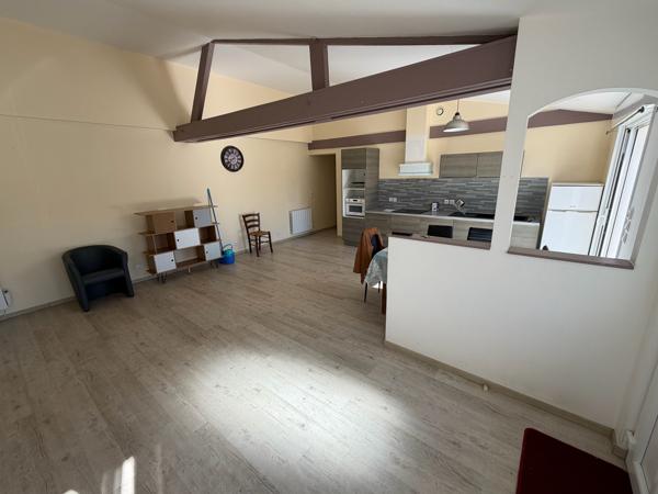 MAISON PLAIN-PIED MEUBLÉE - 3 CHAMBRES