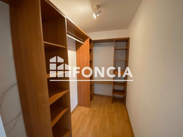 Location Studio 32.78 m² - 48 RUE ROBERT SCHUMAN Colmar 68000
