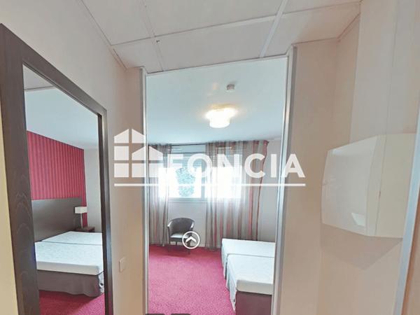 Location Studio meublé 25.65 m² - 13-15 avenue marcelin berthelot Grenoble 38100