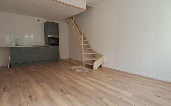 Maison à louer    1 pièce •  Saint-Quentin