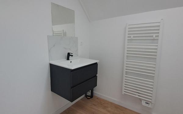 Maison à louer    1 pièce •  Saint-Quentin