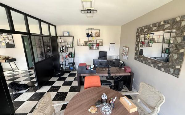 Maison à vendre    6 pièces • 262 m2 Chauny