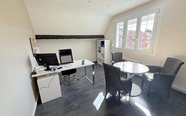 Maison à vendre    6 pièces • 262 m2 Chauny