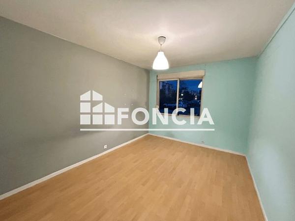 Location Appartement 3 pièces 67.18 m² - 79 AVENUE DU 8 MAI 1945 - LE MAS REBUFER Bron 69500