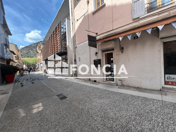 Location Local commercial 3 pièces 90 m² - 1 RUE DE L'HUBAC Digne-les-bains 04000