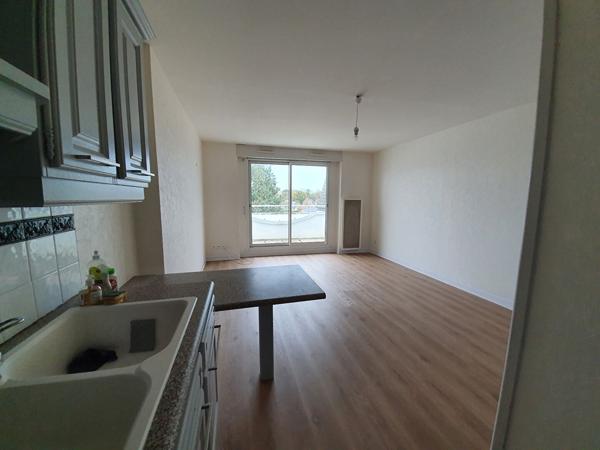 FOUESNANT, centre bourg, agréable appartement T2 de 45 m2