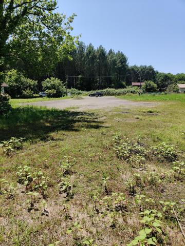 terrain cfonstructible viabilisé de 1201 M2