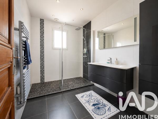Maison à vendre 5 pièces 108 m² Veigné