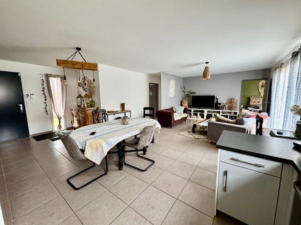 MAISON RECENTE DE PLAIN-PIED FONCTIONNELLE À PROXIMITÉ DU CHU ET DES FACS