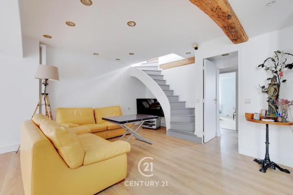 Appartement T5 à vendre  5 pièces - 154,21 m2 PARIS - 75007