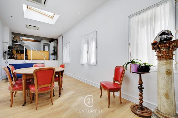 Appartement T5 à vendre  5 pièces - 154,21 m2 PARIS - 75007