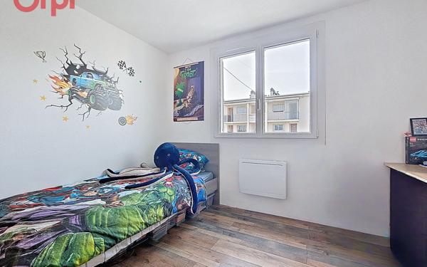 Appartement à vendre    4 pièces • 76,20 m2 La Seyne-sur-Mer