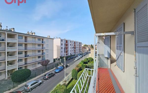 Appartement à vendre    4 pièces • 76,20 m2 La Seyne-sur-Mer
