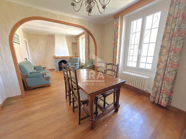 Maison divisée en 2 logements indépendants à Mormant