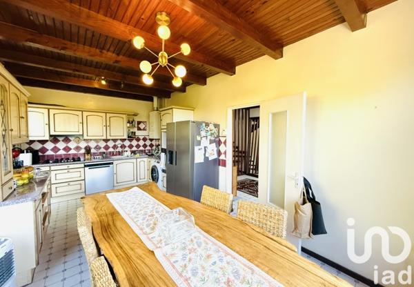 House for sale 5 rooms 128 m² Mourenx