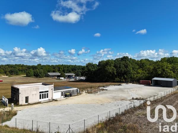 Immeuble à vendre 4 pièces 139 m² Bouëx