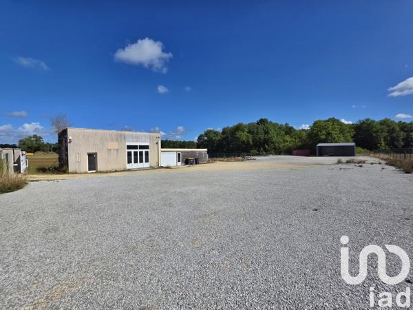 Immeuble à vendre 4 pièces 139 m² Bouëx