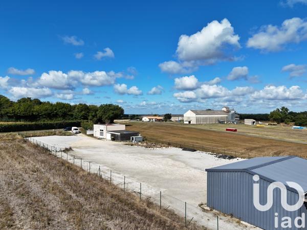 Immeuble à vendre 4 pièces 139 m² Bouëx