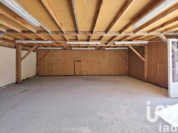 Immeuble à vendre 4 pièces 139 m² Bouëx