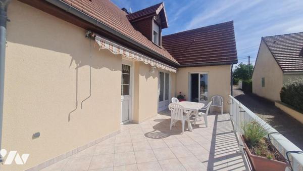MAISON - A VENDRE - MONTOIRE/ LOIR ( 41800)