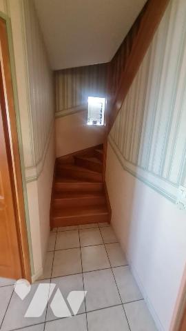 MAISON - A VENDRE - MONTOIRE/ LOIR ( 41800)