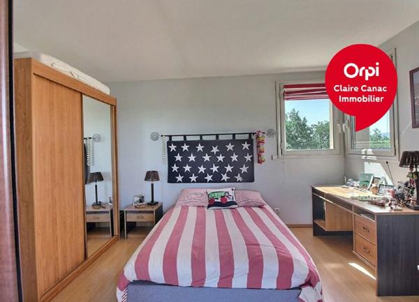 Maison à vendre    5 pièces •  Lagarrigue