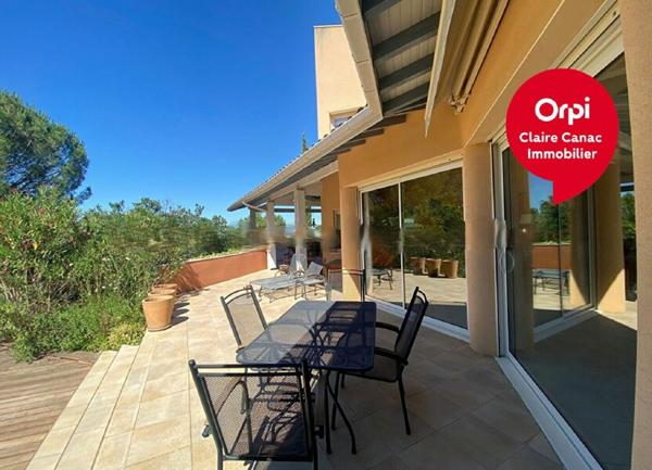 Maison à vendre    5 pièces •  Lagarrigue