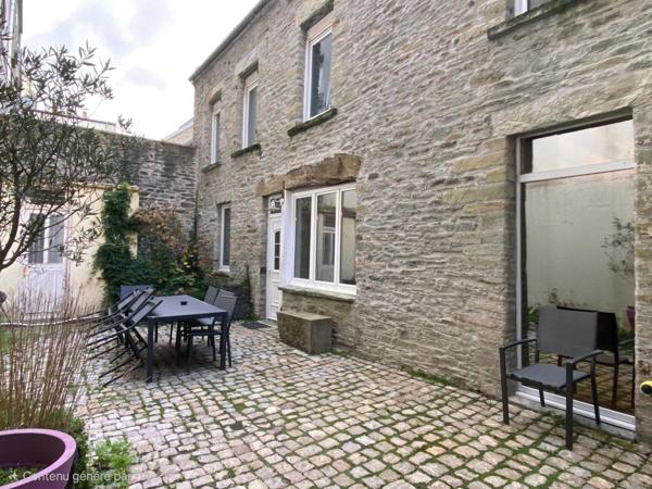 Maison à CHERBOURG-EN-COTENTIN, 50100 - 6 pièces 152m²